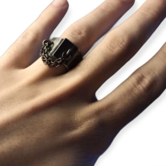 Black Matte Stainless Steel Chain Bound Wide Band Ring - NEW - Picture 4 of 4